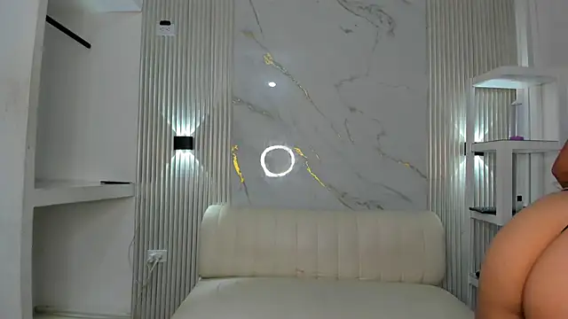 Snapshot of Nathasha_gghh chatting on December 19, 2024, 7:07 pm Nathasha gghh online show from December 19, 2024, 7:07 pm