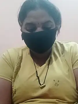 Snapshot of seemi_bhabhi chatting on March 15, 2025, 8:32 pm seemi bhabhi online show from March 15, 2025, 8:32 pm