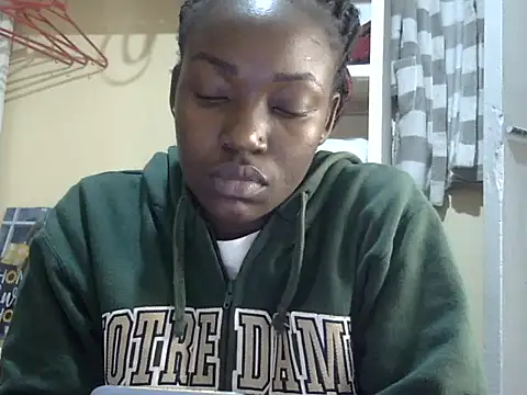 Snapshot of Chichii- chatting on January 27, 2025, 10:27 pm Chichii- online show from January 27, 2025, 10:27 pm