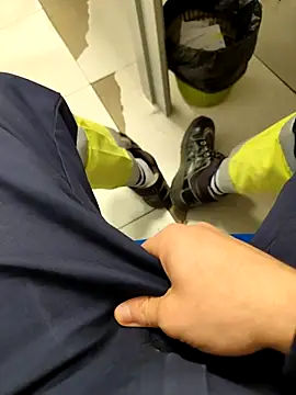 coppiapazza online show from February 27, 2025, 12:13 pm