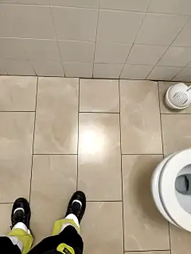 coppiapazza online show from March 1, 2025, 9:40 am