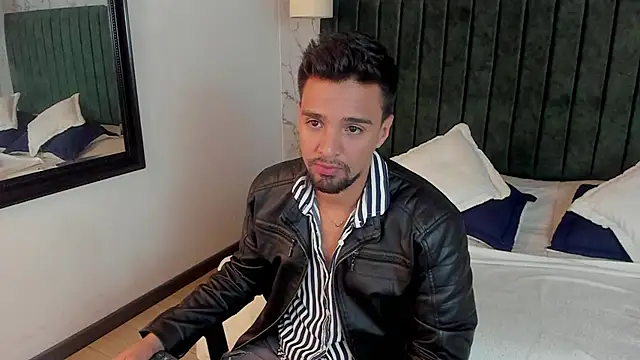 Edward max online show from February 7, 2025, 12:39 pm