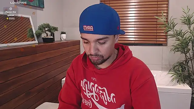 Edward max online show from January 7, 2026, 3:42 am