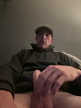 Snapshot of mike_hawks_nice chatting on January 10, 2025, 12:06 am mike hawks nice online show from January 10, 2025, 12:06 am