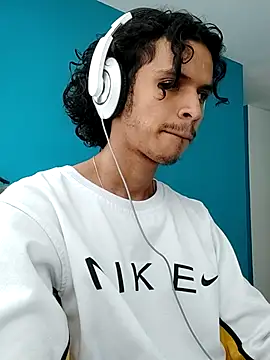 Snapshot of TheBlessedSide chatting on September 28, 2025, 4:23 pm TheBlessedSide online show from September 28, 2025, 4:23 pm