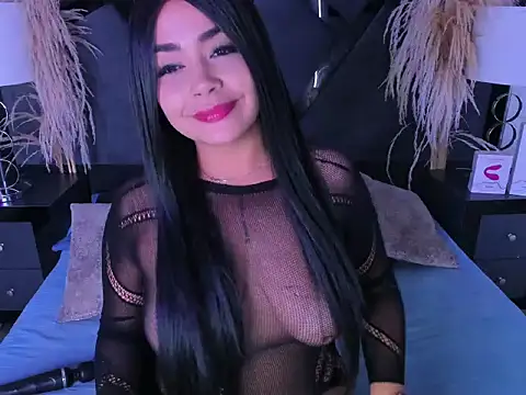 Valerie Jhonston online show from November 13, 2025, 8:35 am