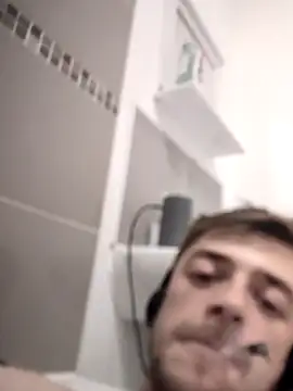 Snapshot of m19lonely chatting on October 31, 2025, 12:44 am m19lonely online show from October 31, 2025, 12:44 am