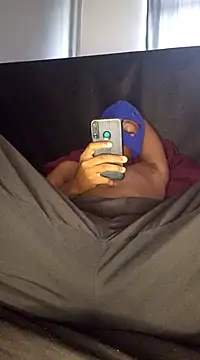 Snapshot of Mischevous_T69 chatting on March 18, 2025, 6:57 am Mischevous T69 online show from March 18, 2025, 6:57 am