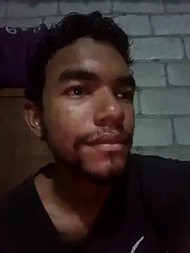 Reynold2608 online show from February 9, 2026, 3:10 am