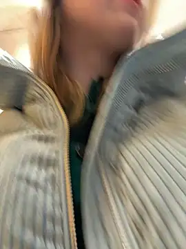 Sunny   Bunny online show from December 20, 2024, 8:01 pm