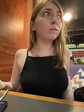 Sunny   Bunny online show from January 12, 2025, 5:54 pm