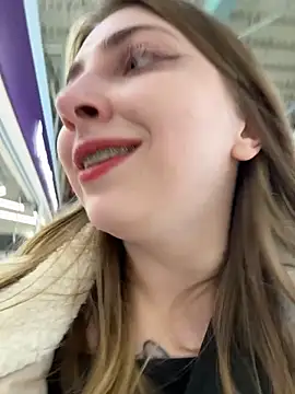 Sunny   Bunny online show from February 4, 2025, 3:15 pm