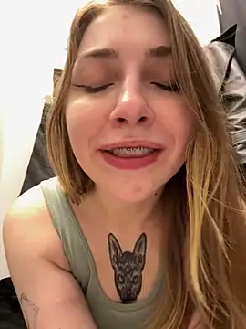 Sunny   Bunny online show from March 6, 2025, 3:13 pm