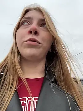 Sunny   Bunny online show from October 16, 2025, 10:16 am