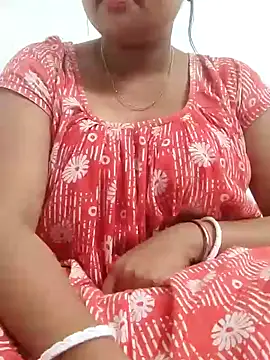 Snapshot of Priya_2222 chatting on December 11, 2024, 5:04 pm Priya 2222 online show from December 11, 2024, 5:04 pm