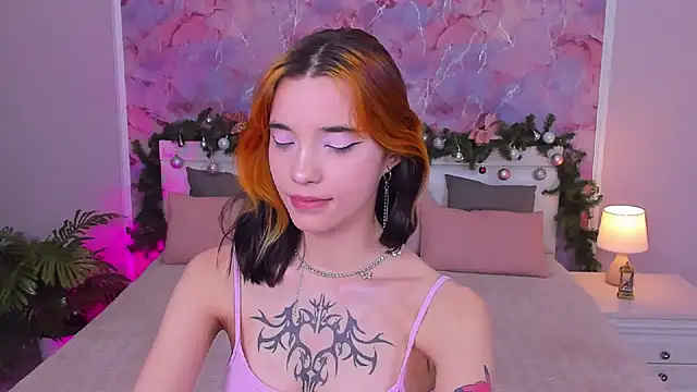 Snapshot of as1an_girlfriend chatting on December 13, 2024, 12:42 am as1an girlfriend online show from December 13, 2024, 12:42 am