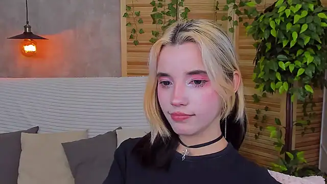 Snapshot of as1an_girlfriend chatting on January 28, 2025, 2:21 pm as1an girlfriend online show from January 28, 2025, 2:21 pm