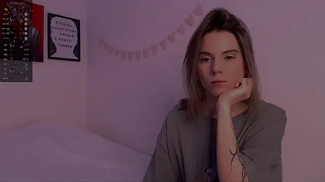 Snapshot of _ni_kiss chatting on December 17, 2024, 11:27 pm ni kiss online show from December 17, 2024, 11:27 pm