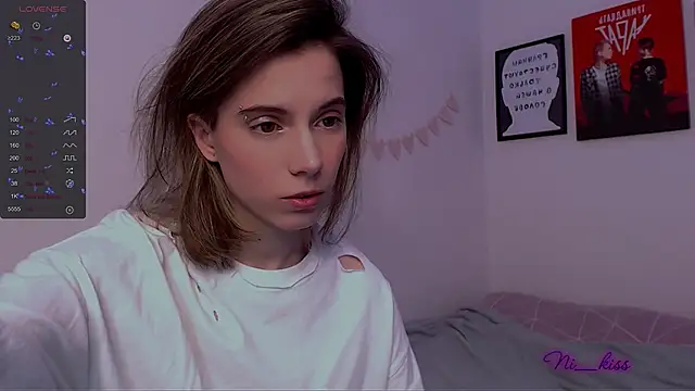 Snapshot of _ni_kiss chatting on March 12, 2025, 5:07 pm ni kiss online show from March 12, 2025, 5:07 pm