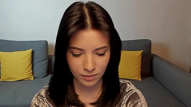 Anita Robby online show from February 17, 2025, 1:21 pm