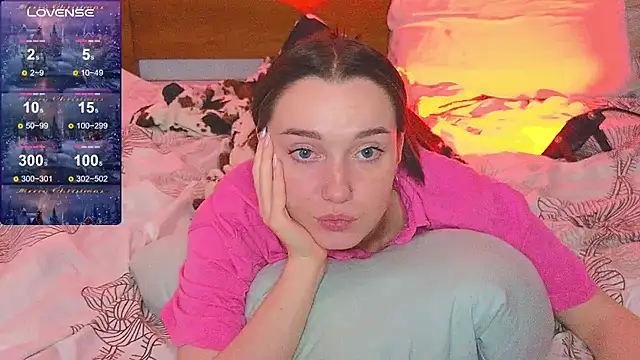 Snapshot of Wild_Sophie_ chatting on January 15, 2025, 6:29 pm Wild Sophie online show from January 15, 2025, 6:29 pm