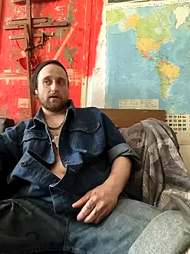 Ozomitro online show from April 15, 2026, 1:40 pm