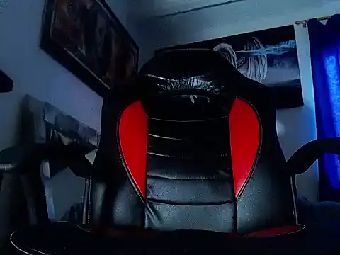 Snapshot of rolipop1005 chatting on November 8, 2025, 11:43 am rolipop1005 online show from November 8, 2025, 11:43 am