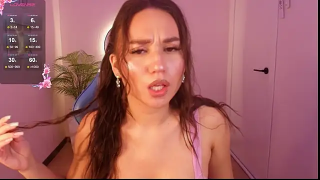 margeriTirell online show from September 9, 2025, 3:06 am