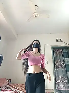 Snapshot of Tisha-01 chatting on October 6, 2025, 2:20 am Tisha-01 online show from October 6, 2025, 2:20 am