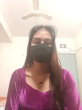 Snapshot of Tisha-01 chatting on February 15, 2026, 2:52 am Tisha-01 online show from February 15, 2026, 2:52 am