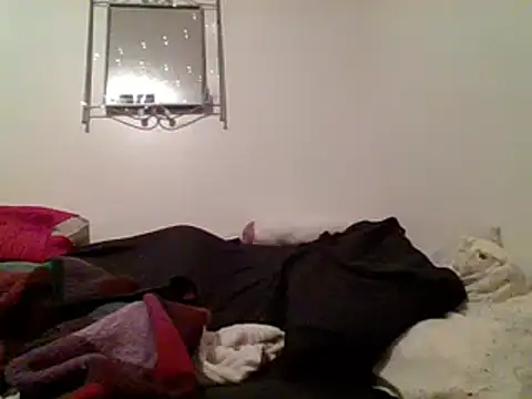 ivylee31 online show from December 5, 2024, 10:45 pm