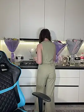 CurlyLara online show from February 22, 2026, 12:26 pm