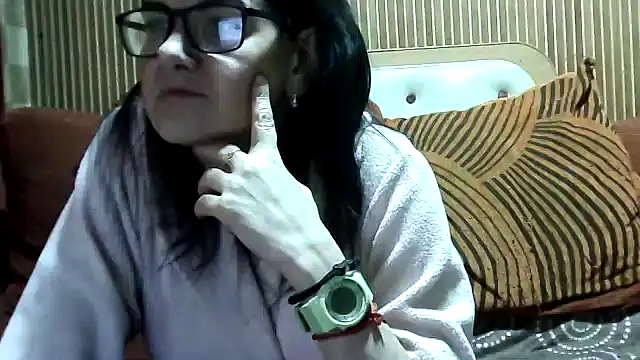 Snapshot of AlanaLaDream chatting on February 27, 2025, 6:42 pm AlanaLaDream online show from February 27, 2025, 6:42 pm