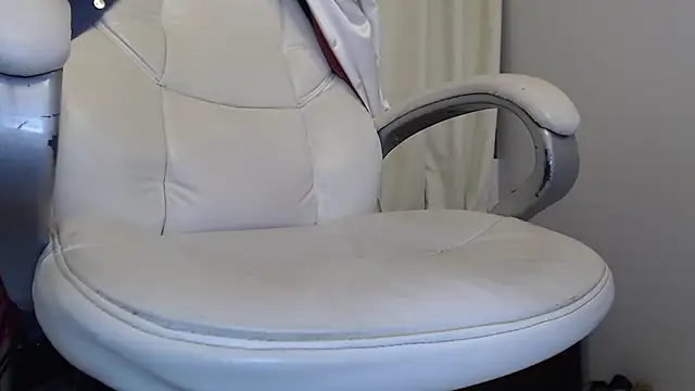 Abby Halliwey online show from January 26, 2025, 5:45 am