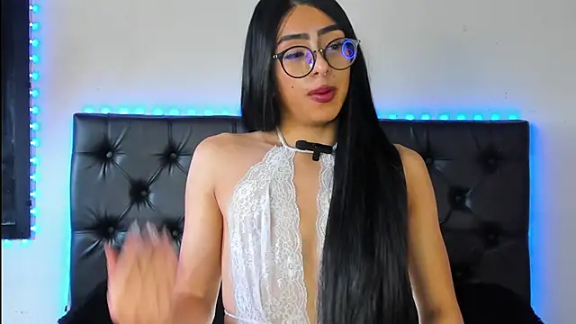 Snapshot of Skyler__blue4 chatting on January 12, 2025, 8:47 pm Skyler blue4 online show from January 12, 2025, 8:47 pm