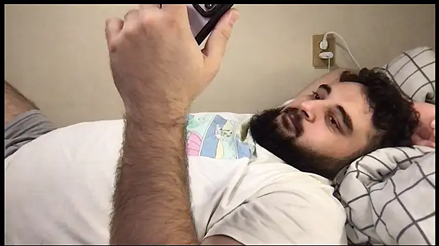 teddy alan online show from October 6, 2025, 4:54 am