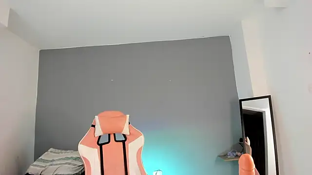 Snapshot of gwen_ashly chatting on January 9, 2025, 9:37 pm gwen ashly online show from January 9, 2025, 9:37 pm