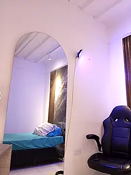 Snapshot of gwen_ashly chatting on September 13, 2025, 8:52 pm gwen ashly online show from September 13, 2025, 8:52 pm