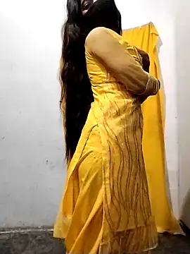 Cute-Ridhima online show from November 27, 2025, 3:52 am