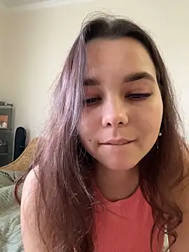 Snapshot of PoppyRobinson chatting on December 6, 2024, 11:11 am PoppyRobinson online show from December 6, 2024, 11:11 am