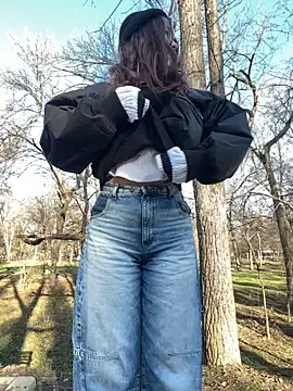 Snapshot of PoppyRobinson chatting on December 7, 2024, 9:17 am PoppyRobinson online show from December 7, 2024, 9:17 am