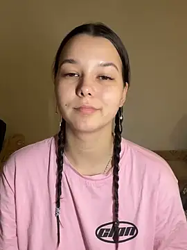 Snapshot of PoppyRobinson chatting on January 11, 2025, 8:54 am PoppyRobinson online show from January 11, 2025, 8:54 am