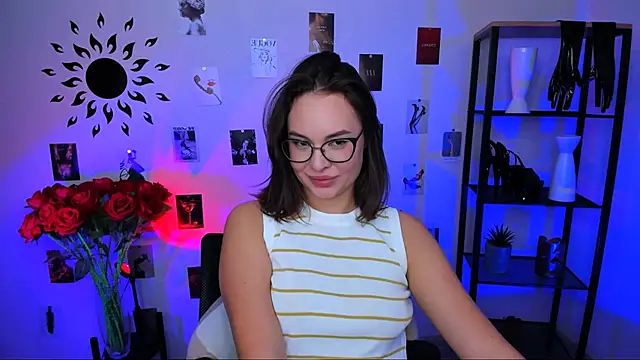 Snapshot of JaneWyatt chatting on March 21, 2025, 11:22 am JaneWyatt online show from March 21, 2025, 11:22 am