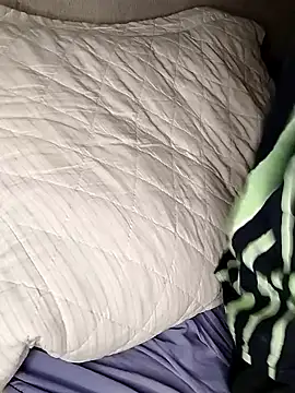 fofinhaa12 online show from February 15, 2025, 3:28 pm