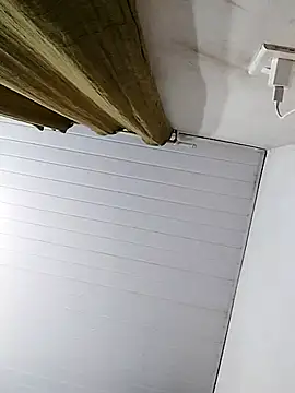 fofinhaa12 online show from September 13, 2025, 8:41 pm