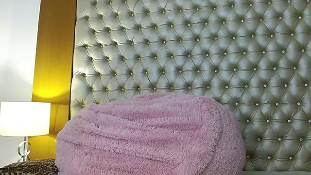 MegannMyerss online show from March 5, 2025, 8:21 pm