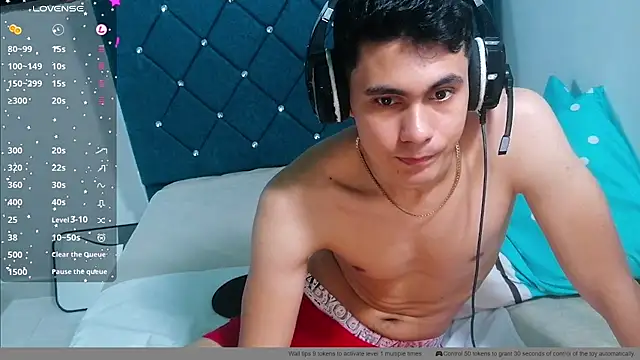 alexispaez457062 online show from December 28, 2024, 5:12 am