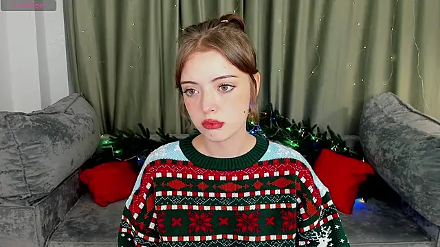 ellyford online show from December 8, 2024, 8:25 pm