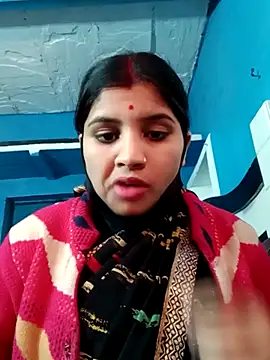 Snapshot of Nisha_Cute chatting on January 28, 2025, 2:32 am Nisha Cute online show from January 28, 2025, 2:32 am