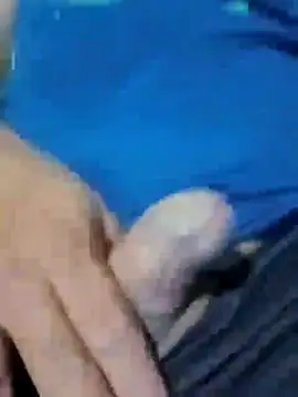 Snapshot of luchoarr chatting on February 4, 2026, 3:01 am luchoarr online show from February 4, 2026, 3:01 am